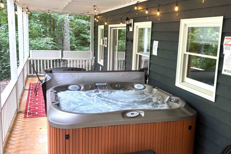 River Sound Hot Tub